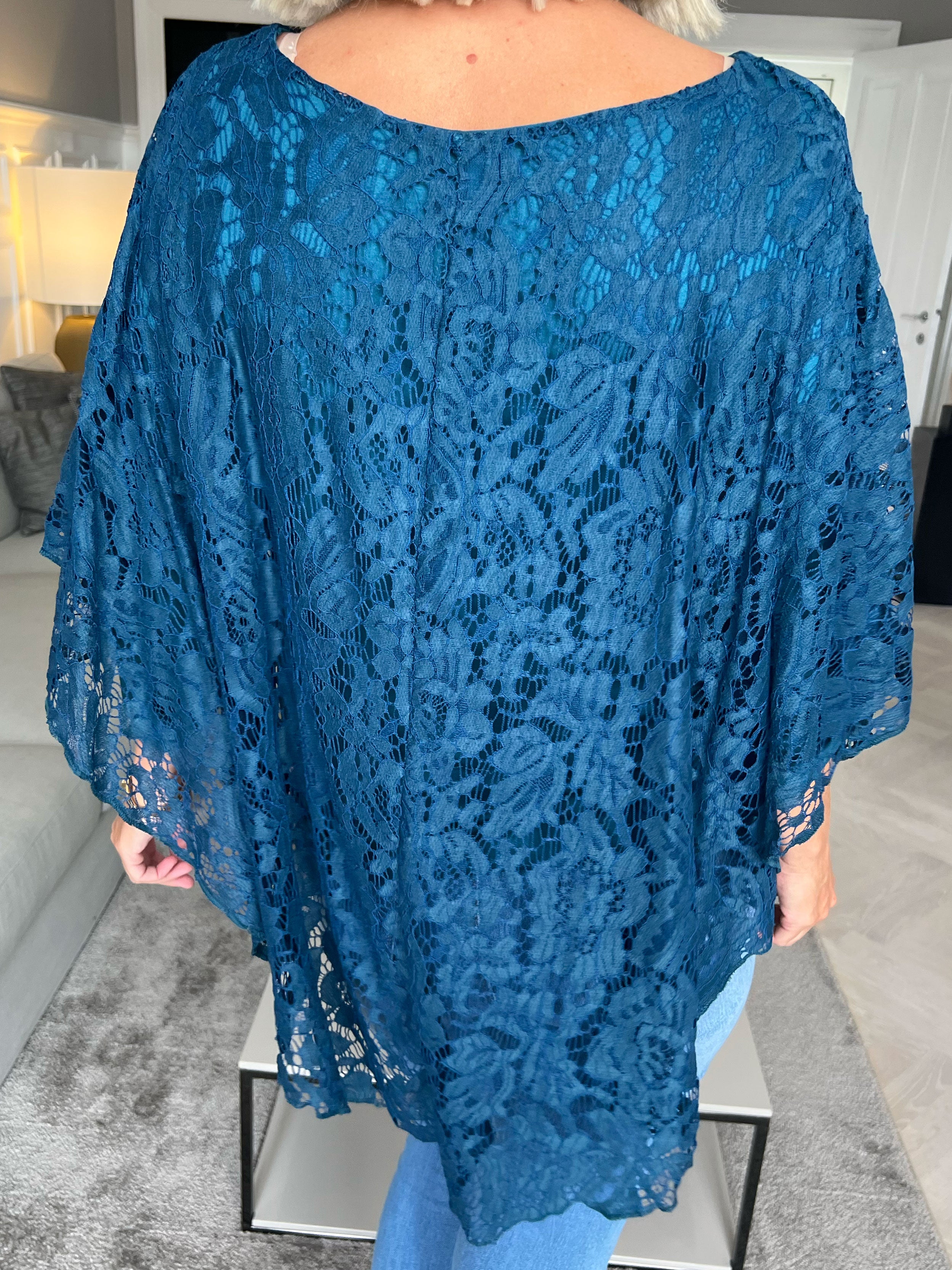 Kenya Lace Shirt - Tunika med spetslager